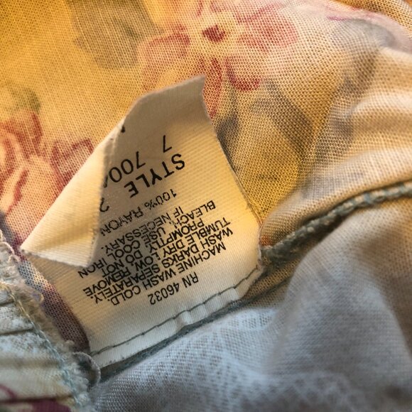 Floral Rayon Summer Skirt Size Medium - Picture 3 of 3